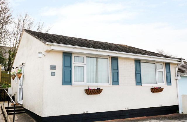 Hillview Cottage