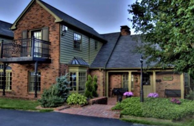 Hillwinds Inn