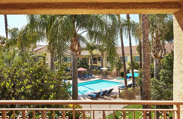 Hilton Garden Inn Valencia Six Flags