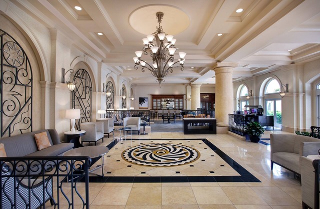 Hilton Naples