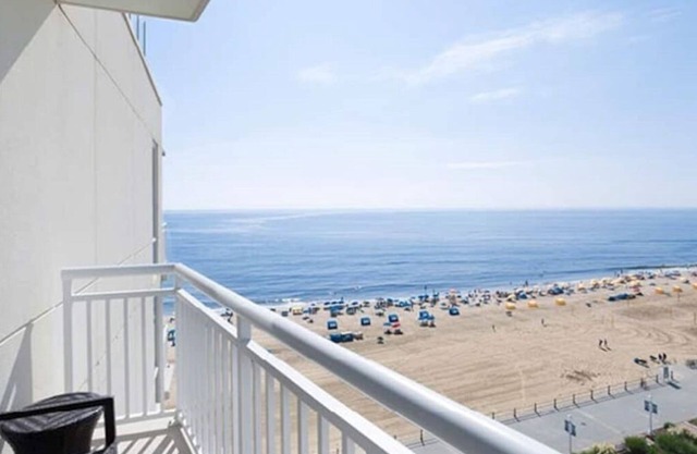 Hilton Oceanaire Resort Escape – Oceanfront Bliss with Dual Oceanview Balconies!