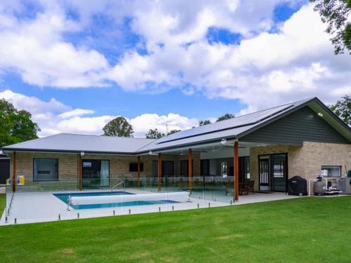 Hinterland Haven with Heated Pool & Lush Surrounds
