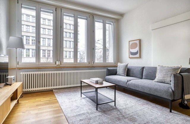 Hip Langstrasse 2.5 Room w/ Storage & W/D, 2 min to Market, by Blueground