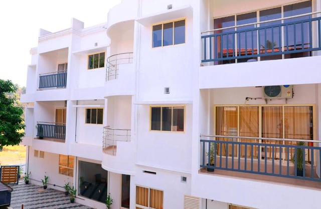 Hisham Residency