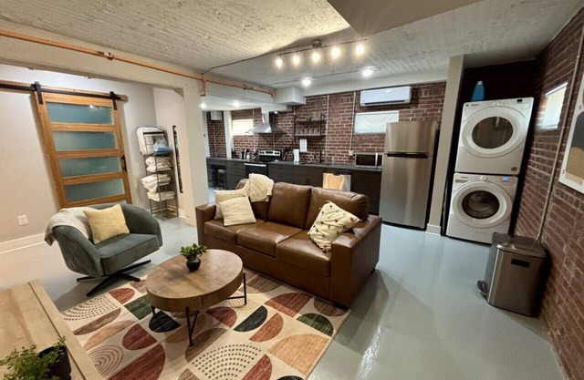 Historic Charm Steps from Downtown Huntsville