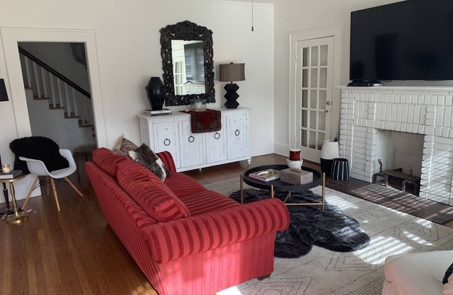 Historic Charmer steps from Downtown Tuscaloosa, The Strip, and UA Campus
