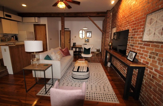 Historic Condo in the Heart of Downtown Elizabeth City