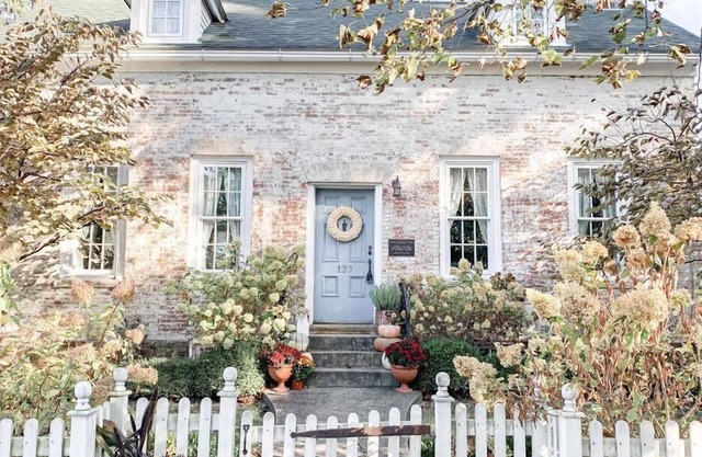 Cottage historique au coeur du village