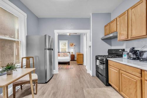 Historic Cozy Haven in Little Italy