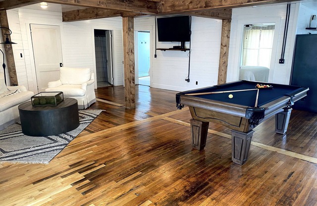 HISTORIC DOWNTOWN LOFT