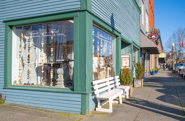 NOUVEAU!! Terrasse avec vue sur la rivière ~ Au cœur du centre-ville de Snohomish, espace de travail