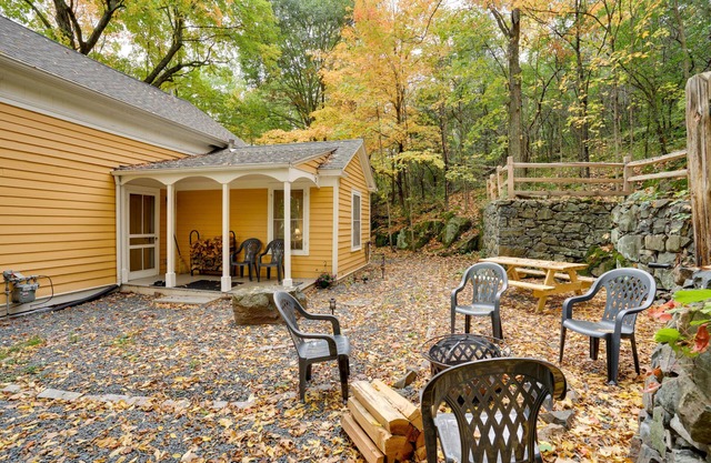 Historic Home in Taylors Falls w/ Patio & Fire Pit
