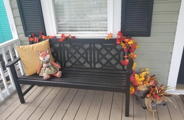 Historic Home - minutes from Downtown and Beach!