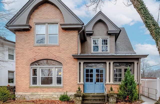 Historic home near KY Capitol and Downtown