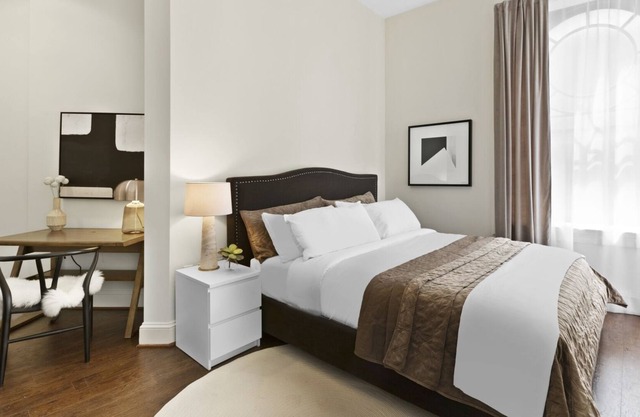 Jurny | Brexton Hotel | Studio in Prime Location