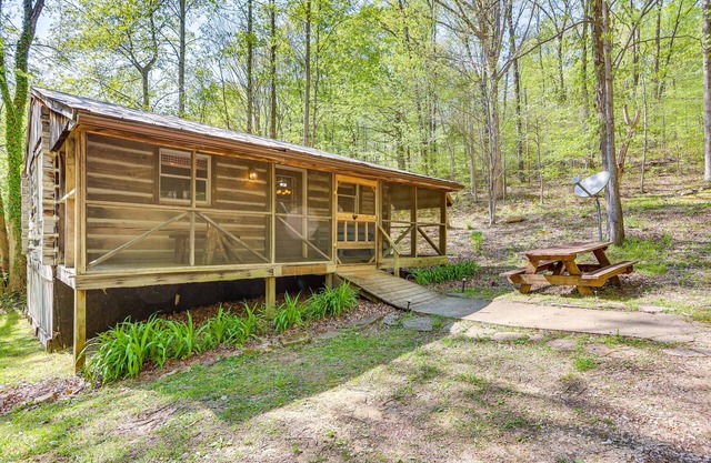 Historic Log Cabin w/ Porch Near Patoka Lake!