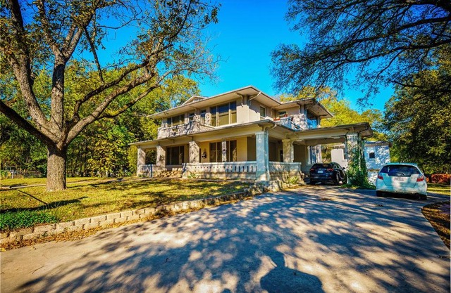 Historic Mitchell House