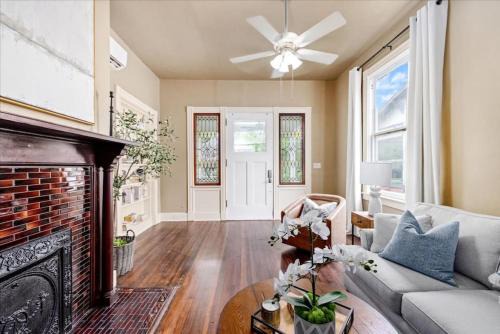 Historic Suite Downtown Macon - Unit 2