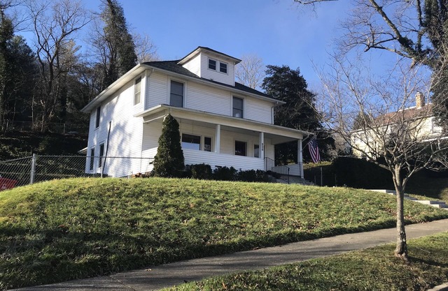 La maison Gambrel située dans le quartier historique de Pineville, dans le Kentucky