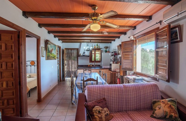 Maison de vacances confortable avec piscine