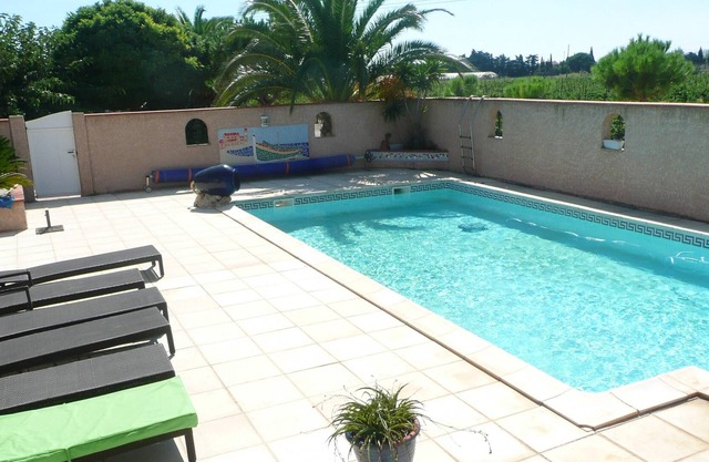 Homerez - Maison à 3 km de la plage pour 7 pers. avec piscine partagée et balcon