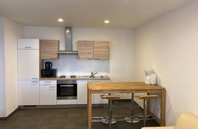 Appartement moderne et de grande qualité avec lit extra large et connexion Wi-Fi gratuite