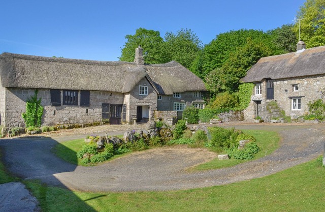 Hole Farm, CHAGFORD