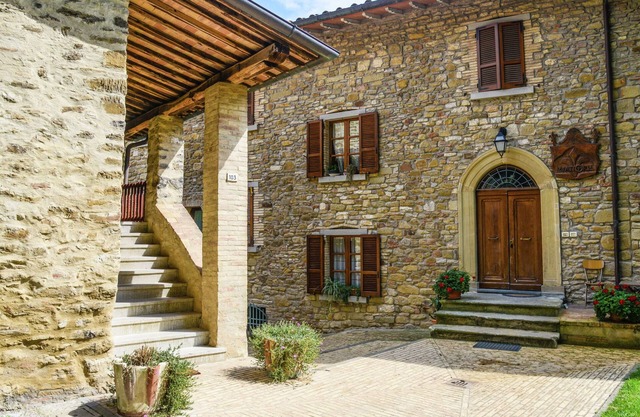 Maison de vacances royale avec piscine