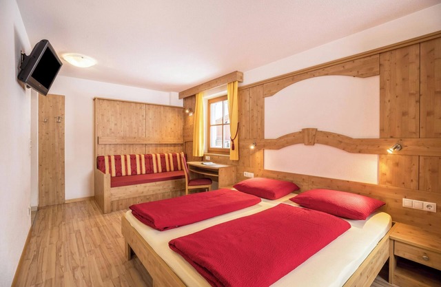 Appartement de vacances "Hollenze - Gruberhof" avec Wi-Fi, balcon et vue montagne