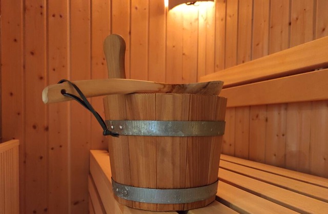 Holiday apartment "Moin im Deichgraf": Directly on the dyke, own sauna