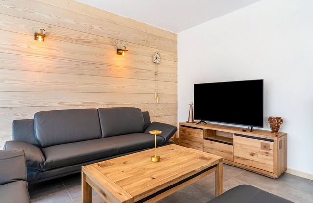 Appartement 'Im Rosengarten 2' avec vue sur les montagnes, terrasse privée et Wi-Fi
