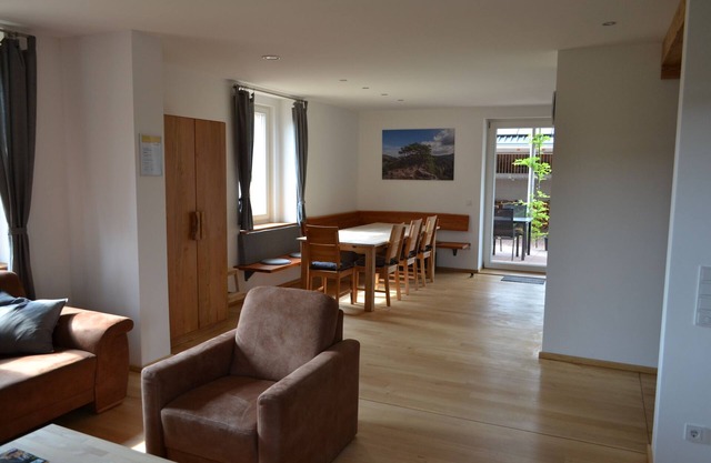 Appartement de vacances- Quatre étoiles au milieu de la réserve de biosphère Forêt du Palatinat/Vosges du Nord