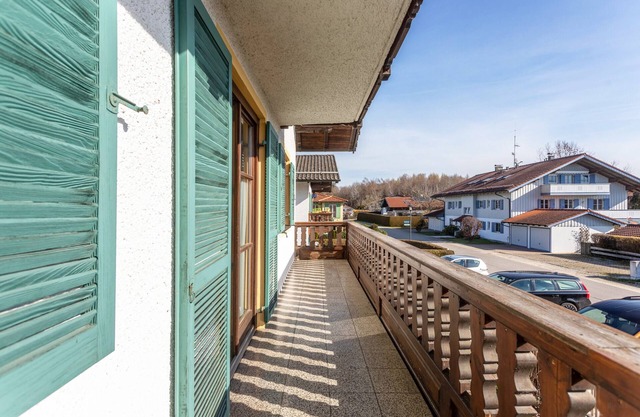 Holiday Apartment "2 Haus Reichl" with Private Balcony & Wi-Fi