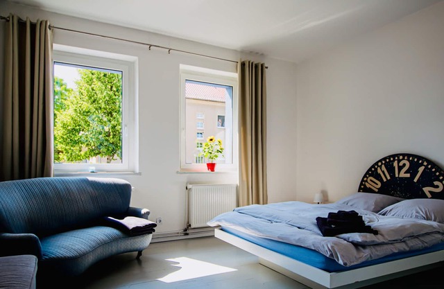 Holiday Apartment "Die Schwedenkoje" with 2 Shared Terraces, Shared Garden & Wi-Fi
