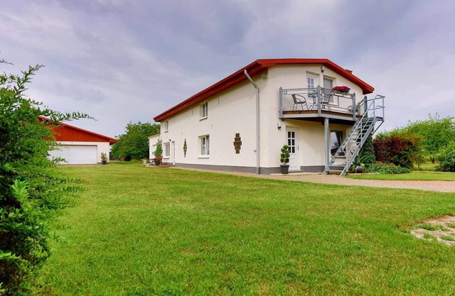 Appartement de vacances avec terrasse et jardin