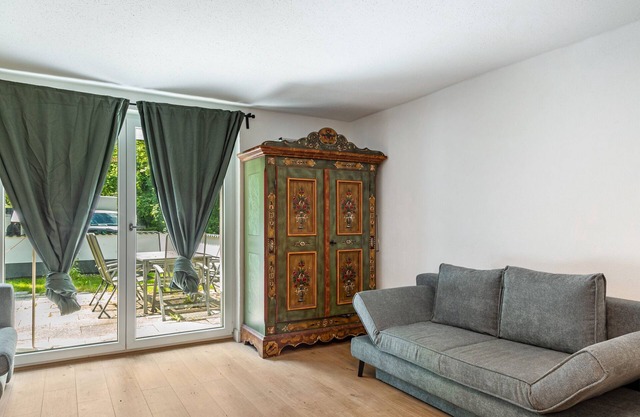 Appartement "Katharina" avec terrasse privée, jardin partagé et Wi-Fi