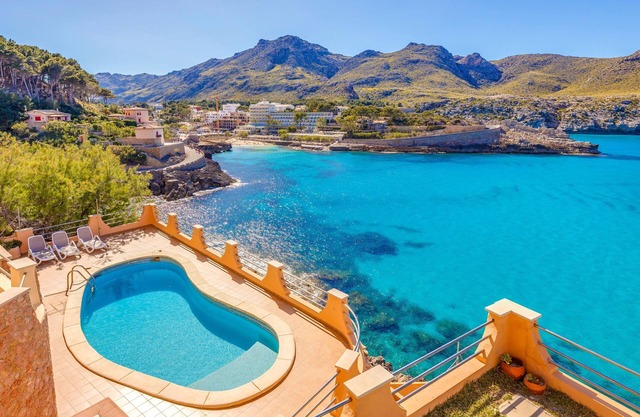 Appartement de vacances "Mirador" avec vue sur mer et piscine