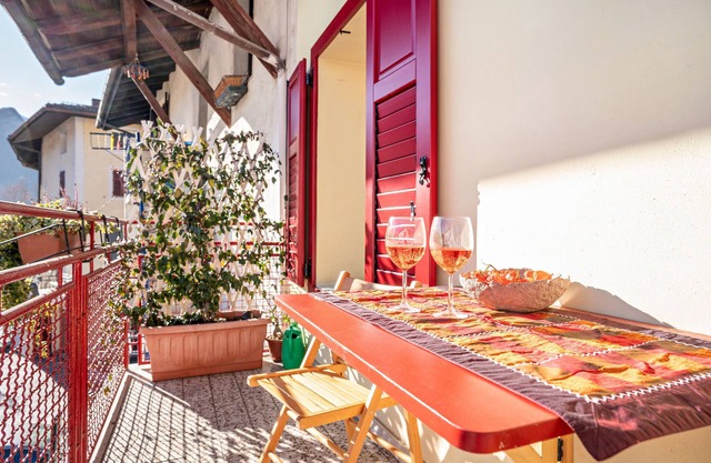 Appartement de vacances "Balconi Rossi Borgo Valsugana" avec vue sur la montagne, 2 balcons et Wi-Fi