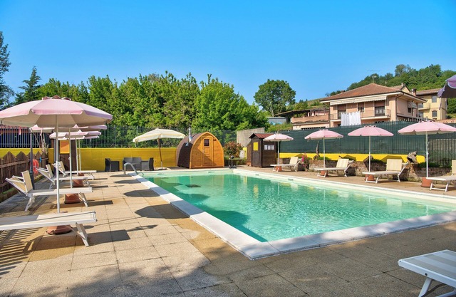 Magnifique "Appartement Jasmin", dans le Piémont, avec piscine commune, jardin et sauna