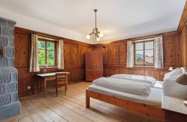 Appartement 'Ansitz Baumannhof Erker Suite' avec vue sur la montagne, jardin partagé et Wi-Fi