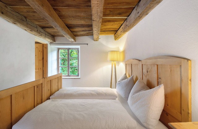 Appartement 'Ansitz Baumannhof Mitte' avec vue sur les montagnes, jardin partagé et Wi-Fi