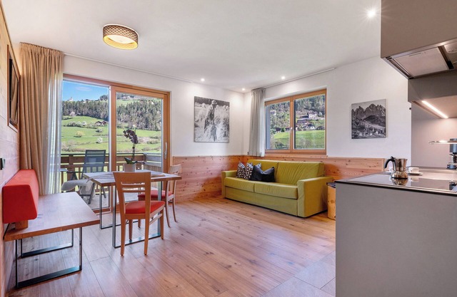 Appartement 'Baumannhof Ignis' avec vue sur les montagnes, terrasse partagée et Wi-Fi