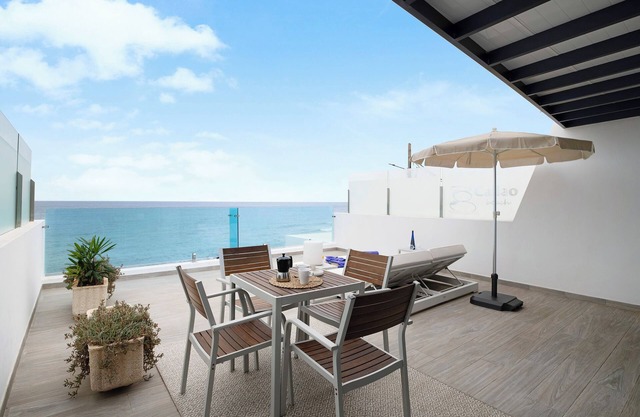 Appartement de vacances "Callao Beach 8" avec vue sur la mer, terrasse et Wi-Fi