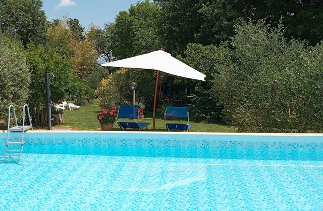 Appartement de vacances "Casa Vacanze Mongili" avec piscine privée, balcon et Wi-Fi