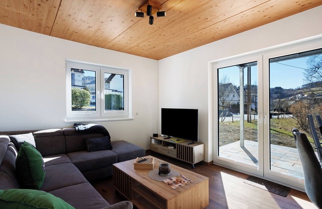 Appartement "Bauernhof" avec vue sur les montagnes, terrasse privée et Wi-Fi