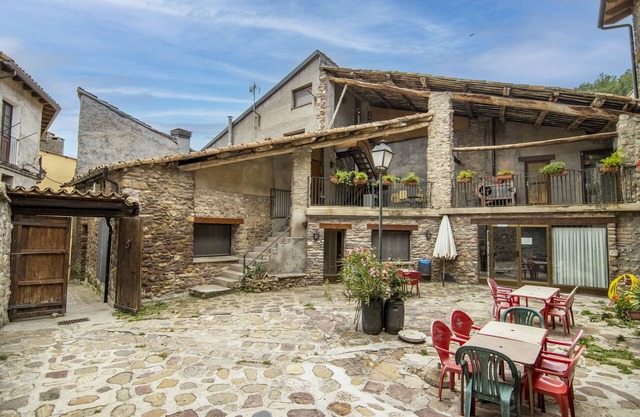 Appartement de vacances "Mossen Batista Freixe" avec vue sur montagne, terrasse privée et Wi-Fi