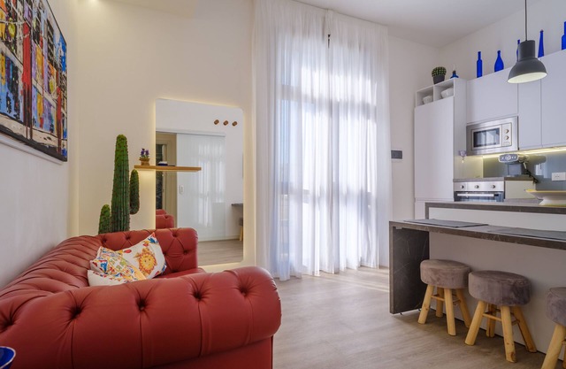 Appartement de vacances Fico D'India avec vue sur la mer, terrasse et Wi-Fi.