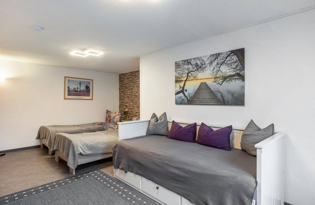 Appartement 'Fewo Am Wiesbachtal' avec jardin privé et Wi-Fi