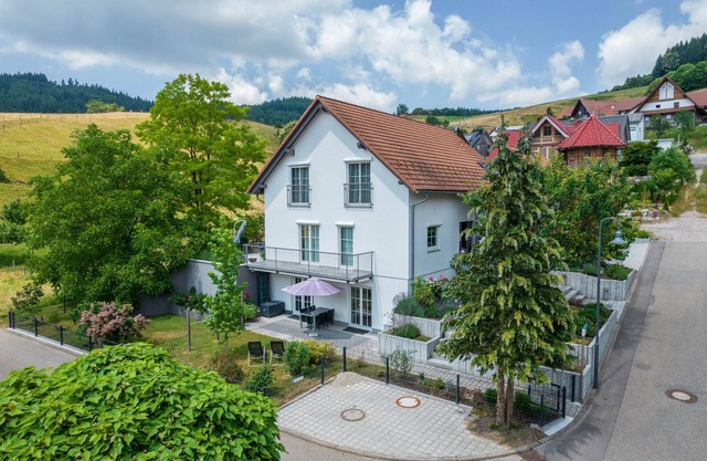 Appartement de vacances 'Ferienwohnung Hohfelsenblick' avec terrasse, balcon et Wi-Fi