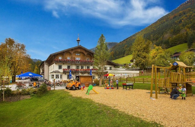 Holiday apartment Landl for 1 - 4 persons with 2 bedrooms - Holiday apartment in one or multi-family